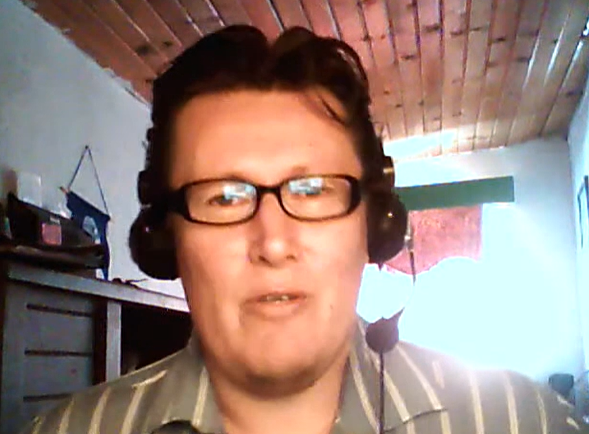 ¿Quién es el docente de idiomas?